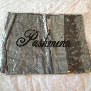 Grey Pashmina Scarf (Brand New)
